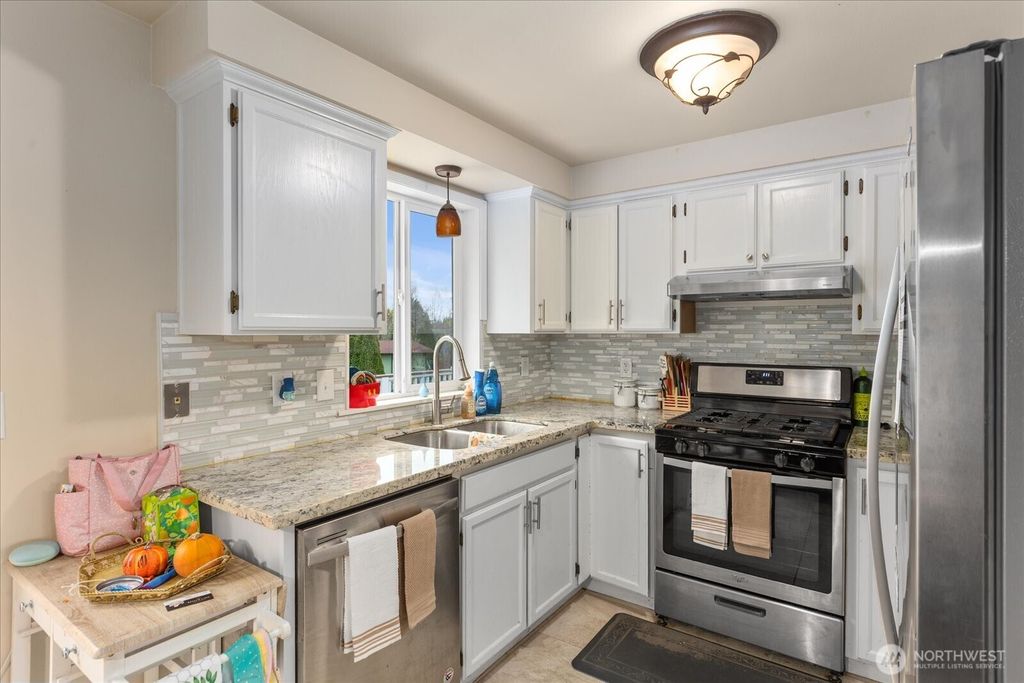 Photo of 7671 275 Street NW, Stanwood, WA 98292 (MLS # 2455262)