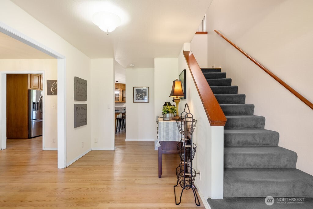 34 S Mountain View Lane