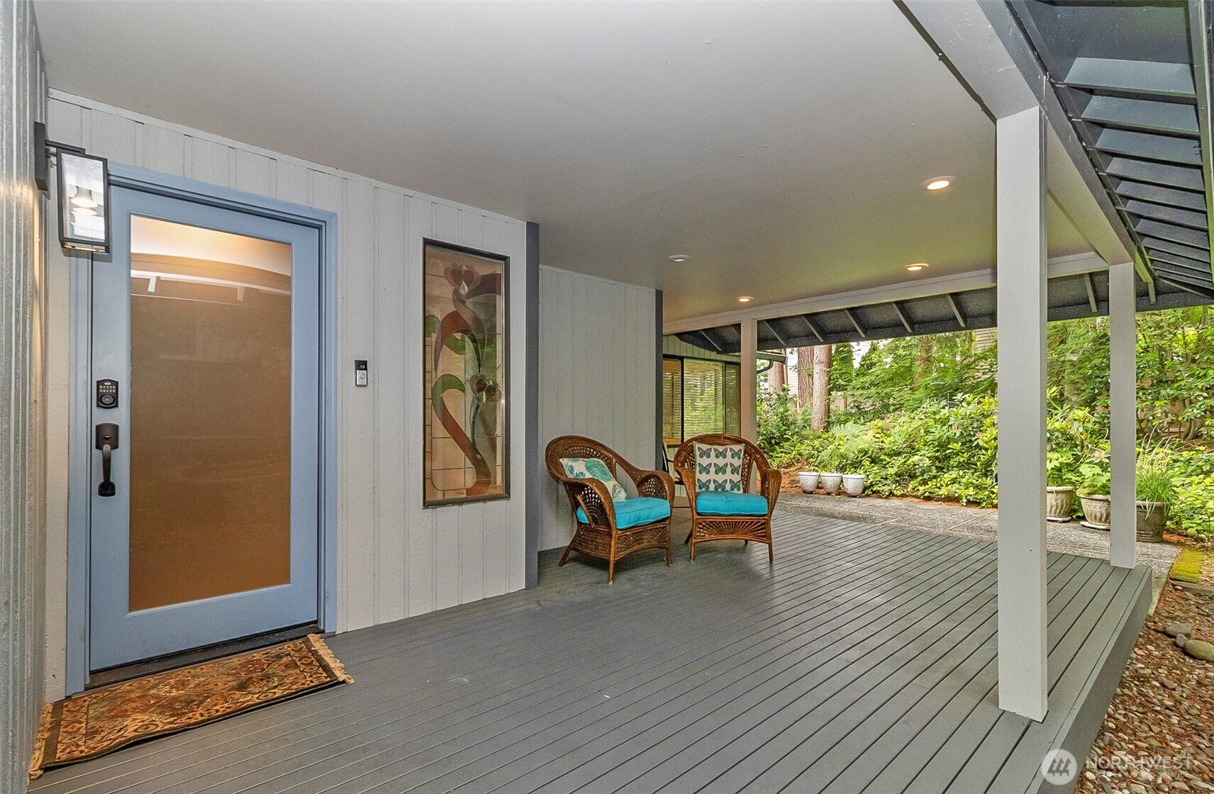 1805 Village Green Drive 16