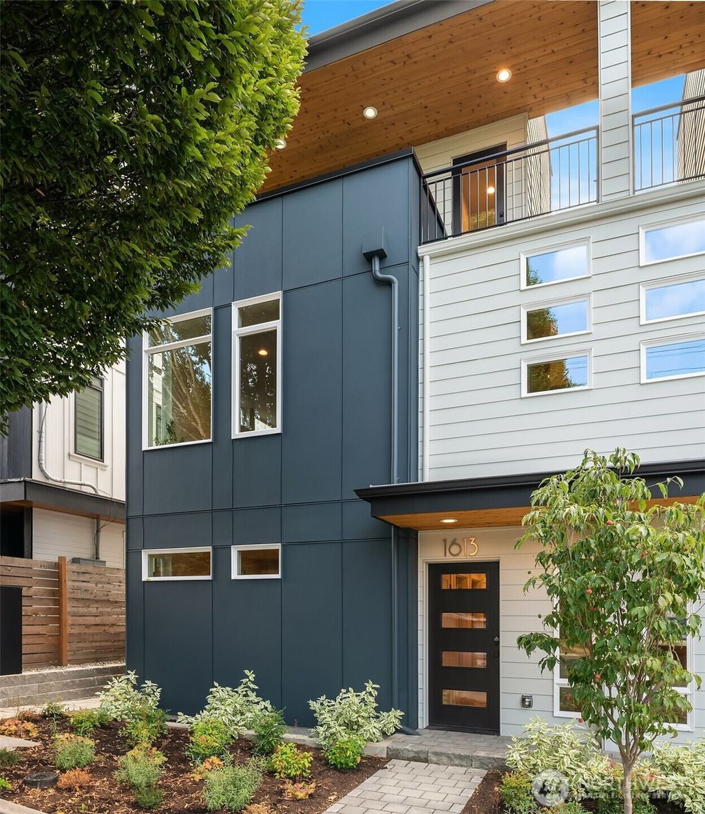 Photo of 1613 N 50th Street, Seattle, WA 98103 (MLS # 2432079)