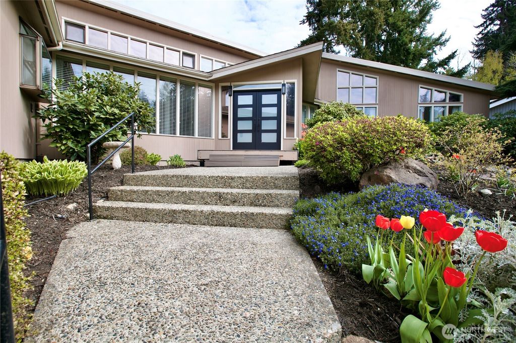 Photo of 5911 150th Place SW, Edmonds, WA 98026 (MLS # 2510058)