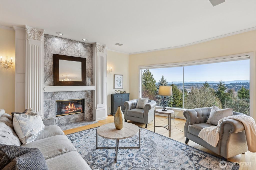 Photo of 4160 Crestwood Place Pl, Mercer Island, WA 98040 (MLS # 2339361)