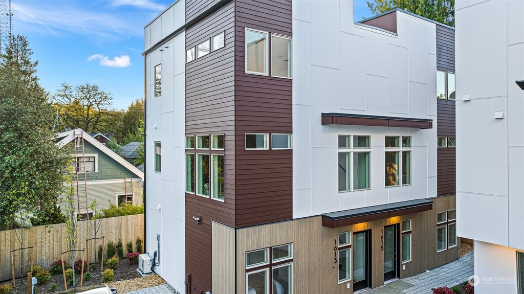 Photo of 1613 23rd Avenue, Seattle, WA 98122 (MLS # 2250986)