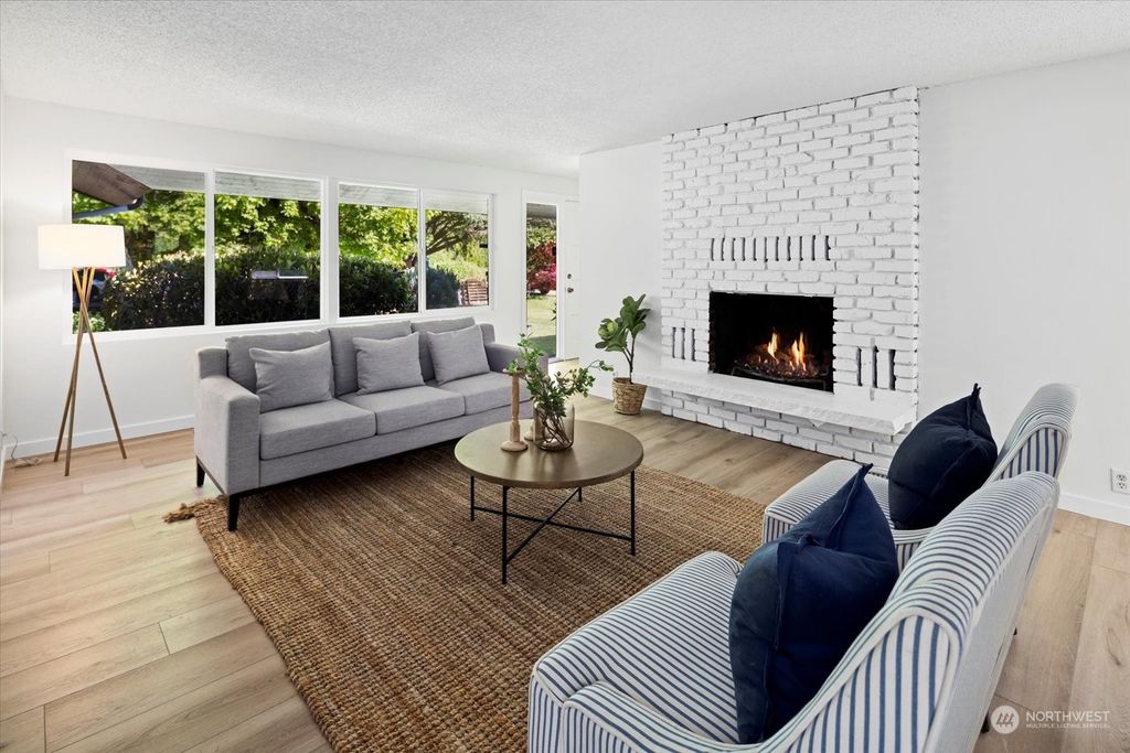 Photo of 12017 155th Avenue SE, Renton, WA 98059 (MLS # 2236472)