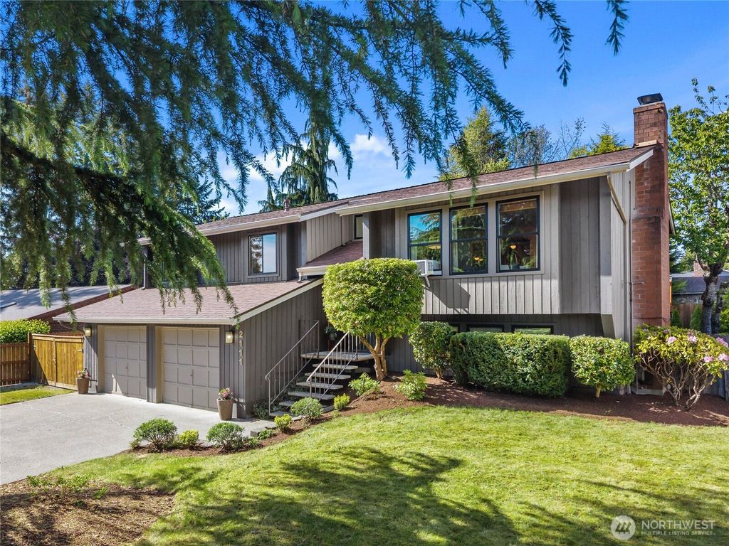 Photo of 2111 104th Street SE, Everett, WA 98208 (MLS # 2526279)