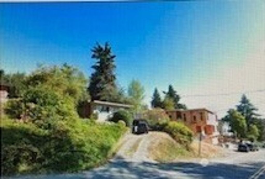 Photo of 6436 NE 181 Street, Kenmore, WA 98028 (MLS # 2374651)