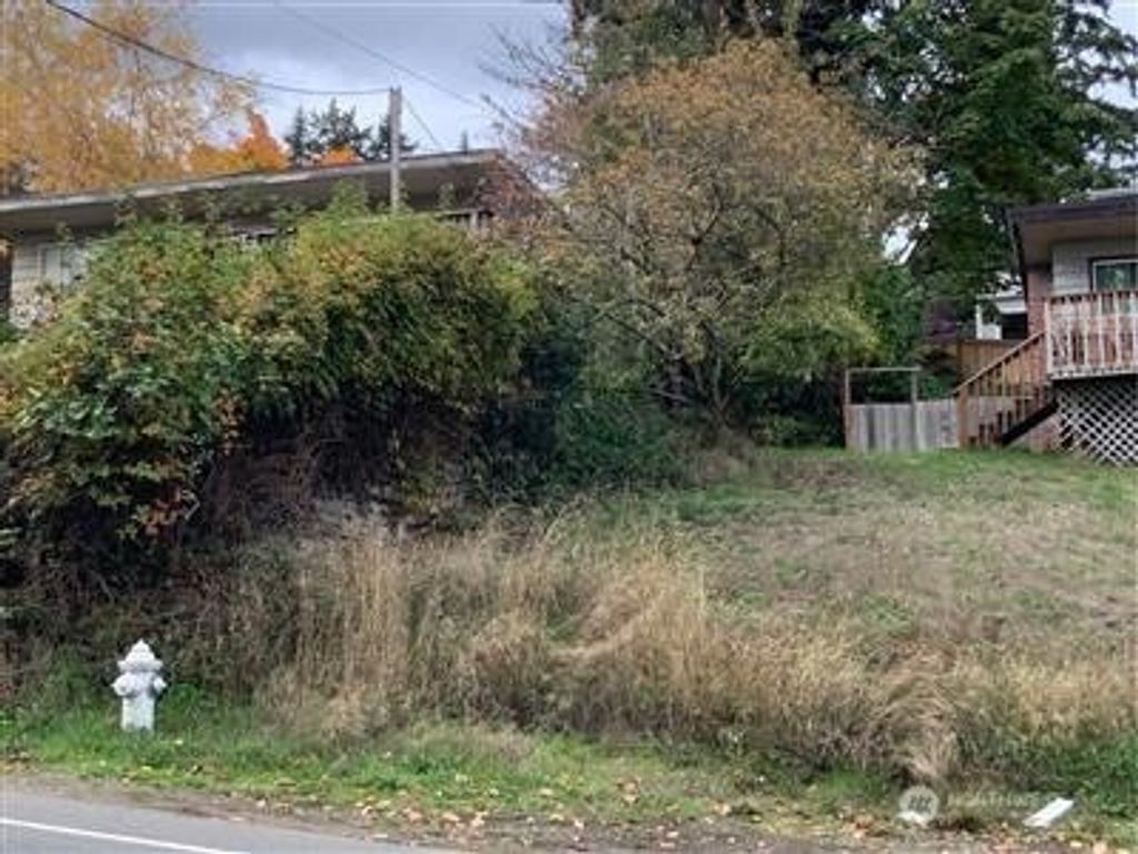 Photo of 6436 NE 181 Street, Kenmore, WA 98028 (MLS # 2374651)