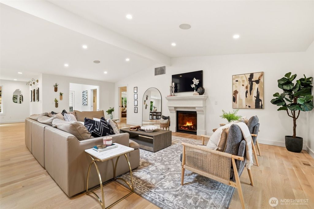 Photo of 2506 159th Avenue SE, Bellevue, WA 98008 (MLS # 2503662)