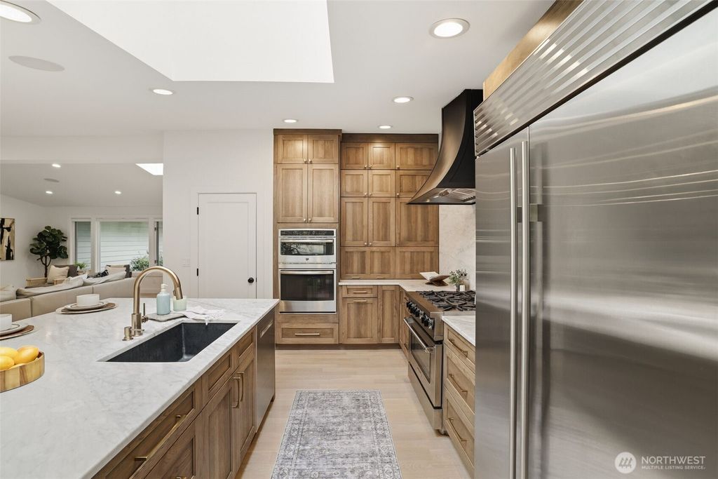 Photo of 2506 159th Avenue SE, Bellevue, WA 98008 (MLS # 2503662)