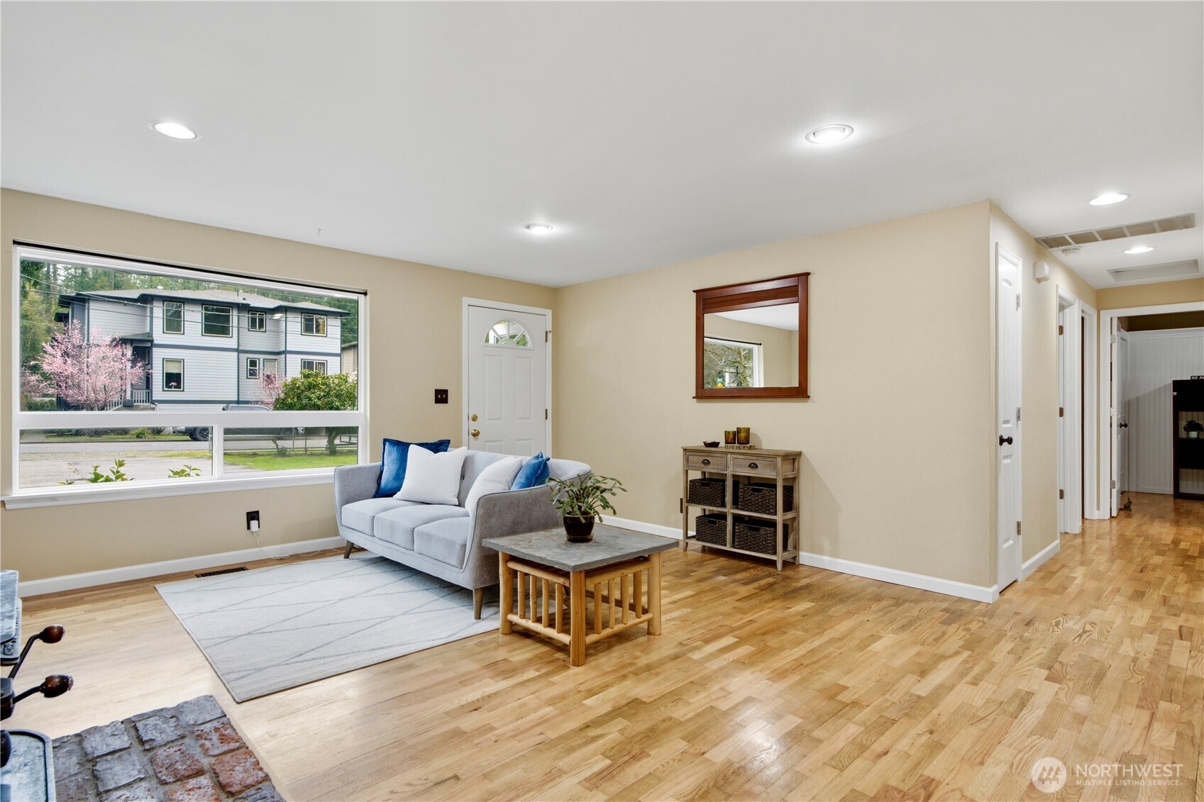 570 SE Andrews Street