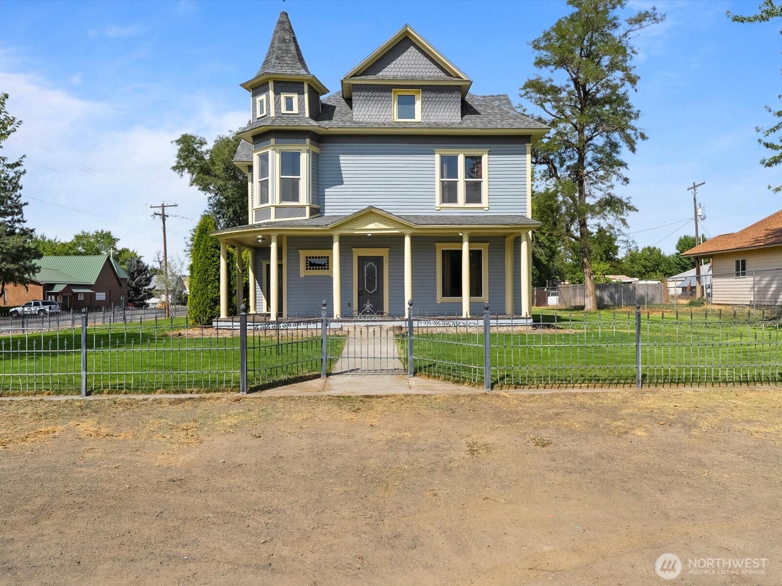 101 N F Street