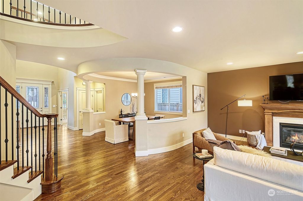 Photo of 27150 SE 13th Street, Sammamish, WA 98075 (MLS # 2012799)