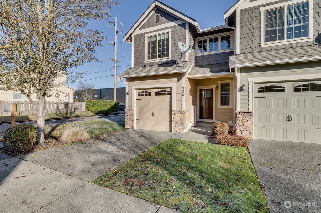 Photo of 524 Pearl Street, Snohomish, WA 98290 (MLS # 2022669)