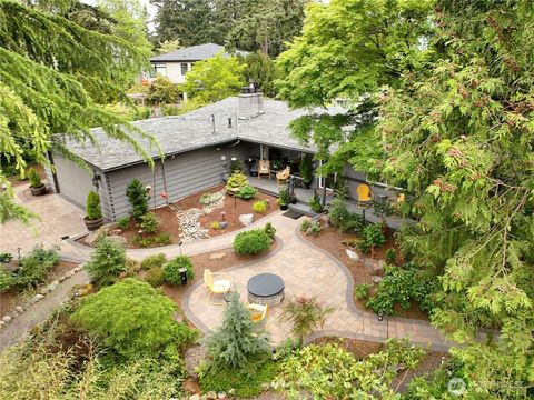 Photo of 2430 155th Place SE, Bellevue, WA 98007 (MLS # 2522119)