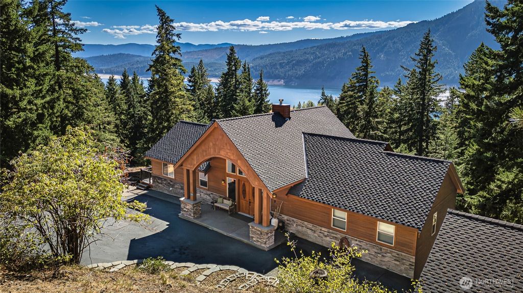 Photo of 145 Lava Lane, Ronald, WA 98940 (MLS # 2489420)