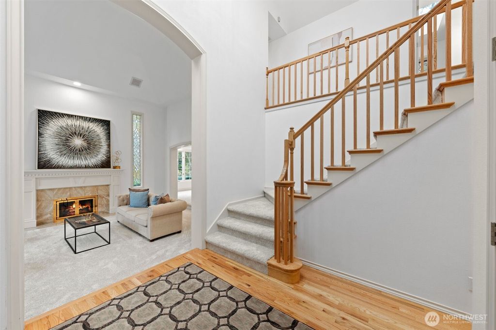 Photo of 13428 160th Avenue NE, Redmond, WA 98052 (MLS # 2460042)