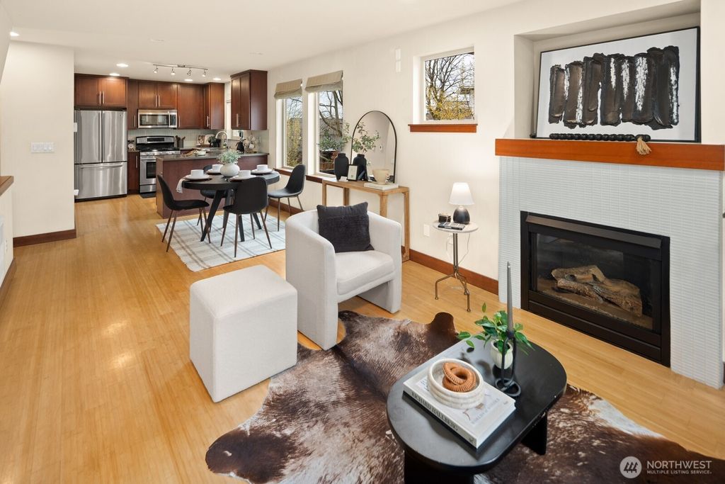Photo of 3900 Whitman Avenue N, Seattle, WA 98103 (MLS # 2346405)