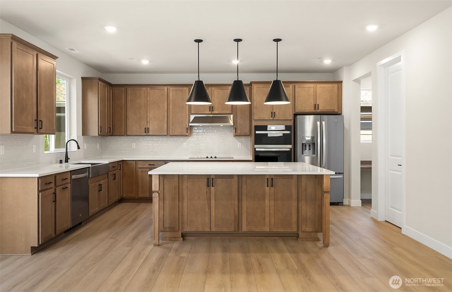 23361 Arbors Terrace Road NE 21