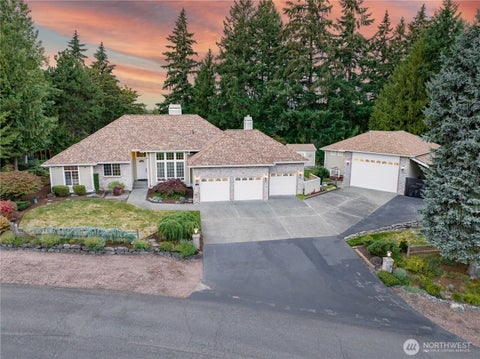 Photo of 34203 136th Avenue SE, Auburn, WA 98092 (MLS # 2582832)