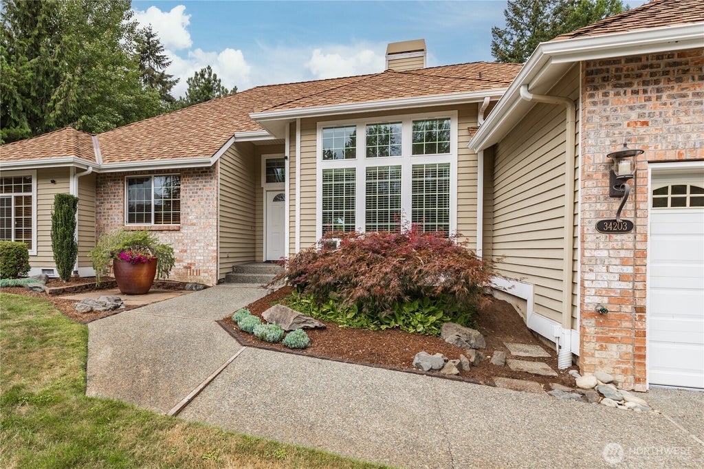 Photo of 34203 136th Avenue SE, Auburn, WA 98092 (MLS # 2582832)