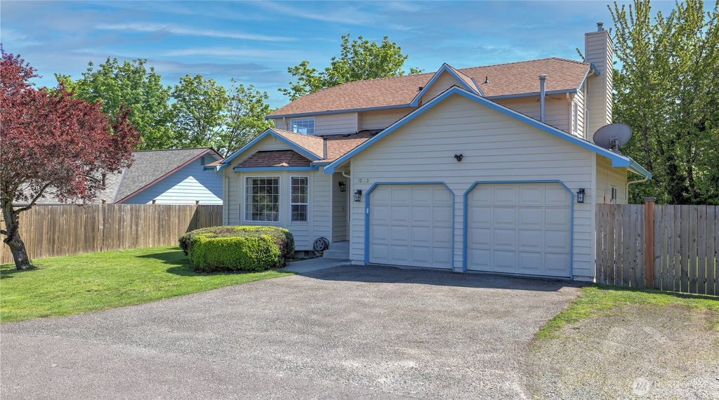 Photo of 13053 40th Avenue S, Tukwila, WA 98168 (MLS # 2369032)