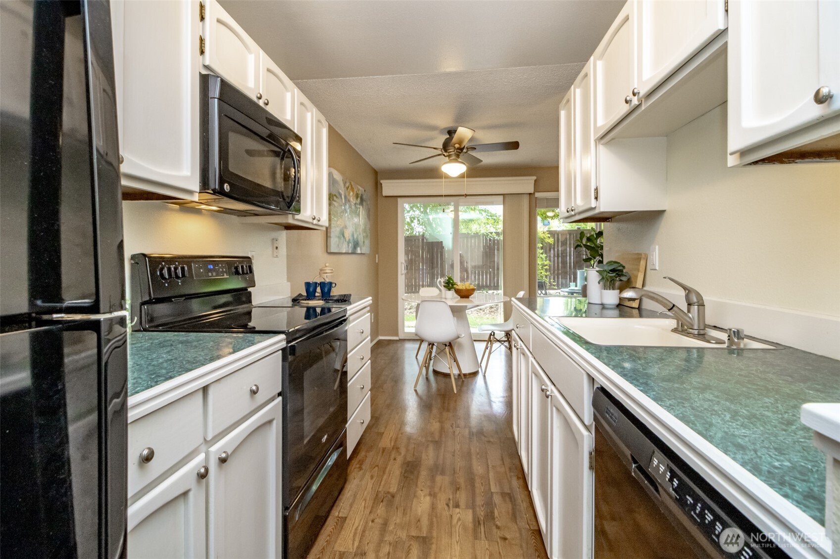 17430 Ambaum Boulevard S 10