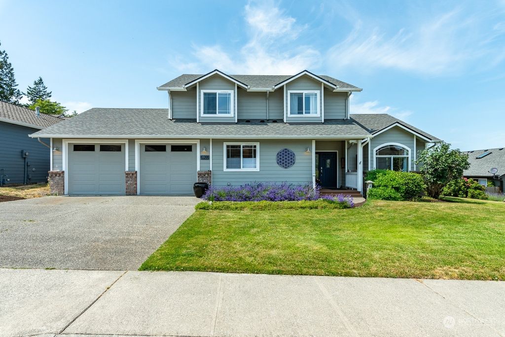 Photo of 28122 82nd Drive NW, Stanwood, WA 98292 (MLS # 2136383)