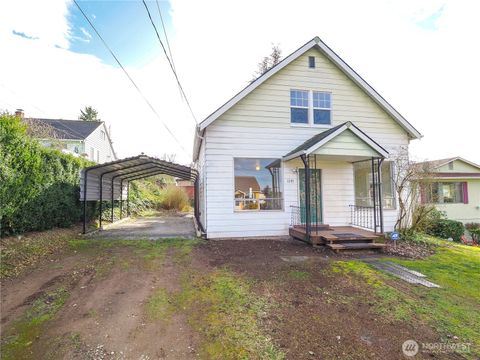 Photo of 1201 N 29th Street, Renton, WA 98056 (MLS # 2482467)