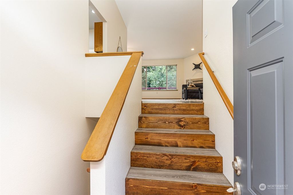 Photo of 12028 25th Avenue NE, Seattle, WA 98125 (MLS # 2163830)