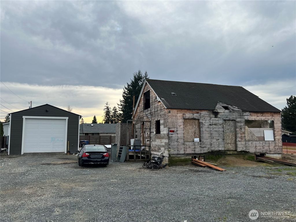 Photo of 4318 116th Street NE, Marysville, WA 98271 (MLS # 2476794)