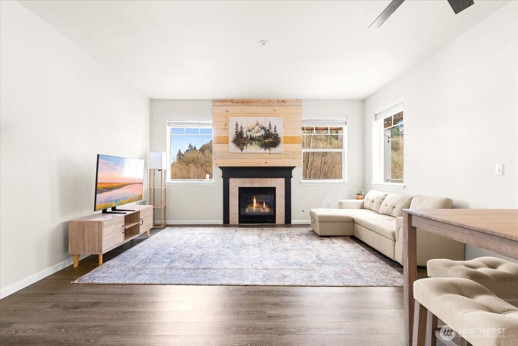 Photo of 17426 Bothell Way NE #A302, Bothell, WA 98011 (MLS # 2507621)