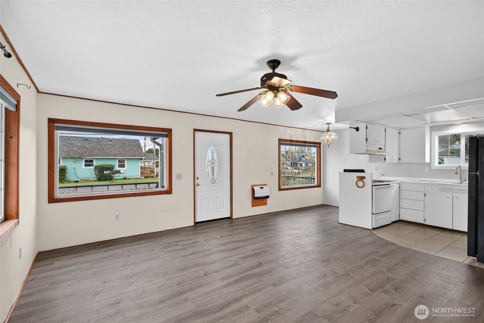 310 Washington Avenue N