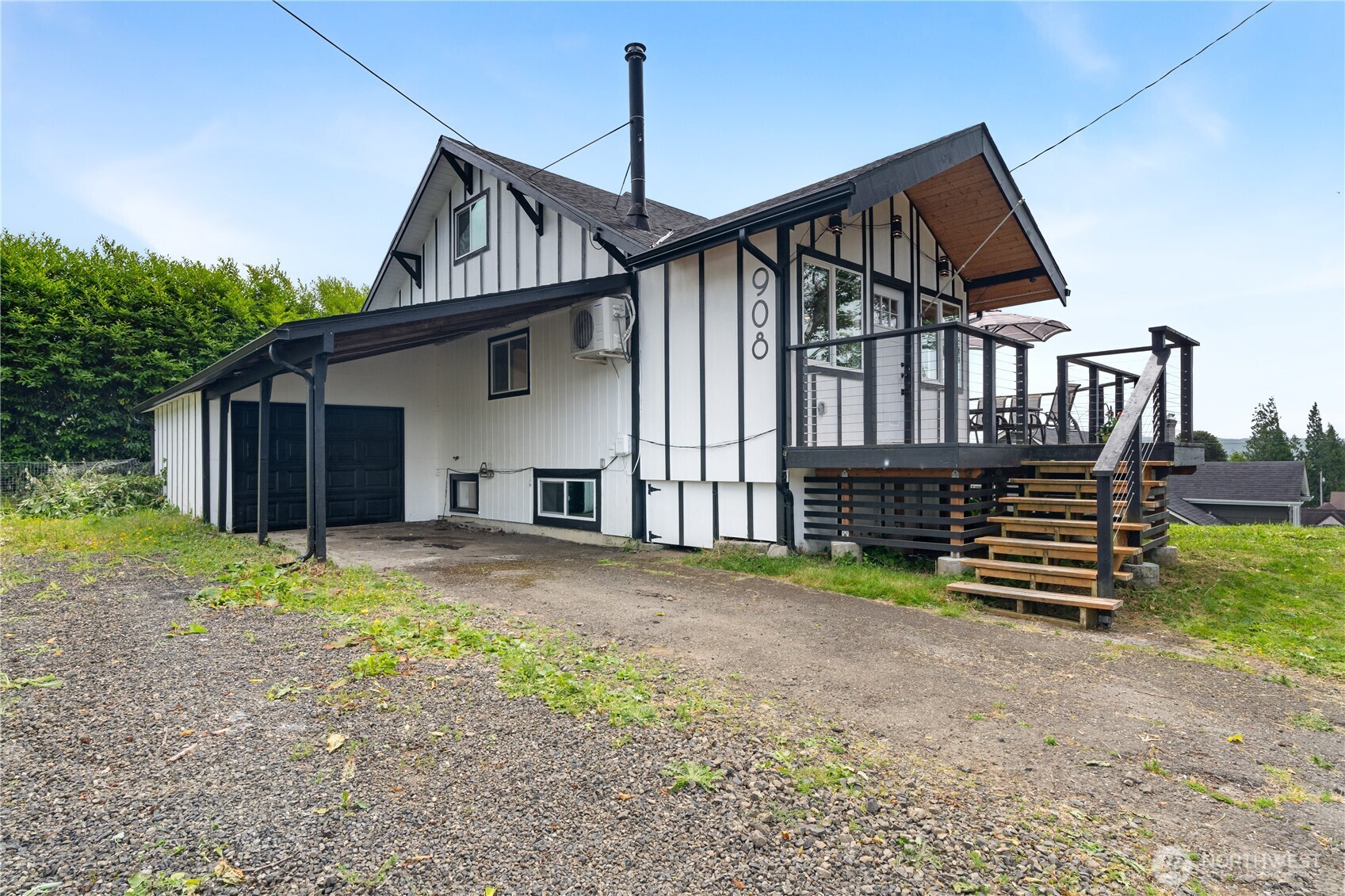 908 N Jeffries Street