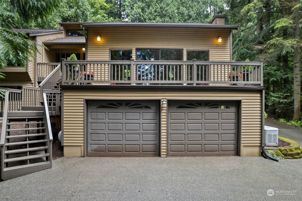 Photo of 13310 252nd Avenue SE, Issaquah, WA 98027 (MLS # 2261008)