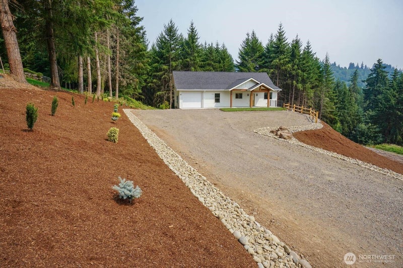 324 champion Road