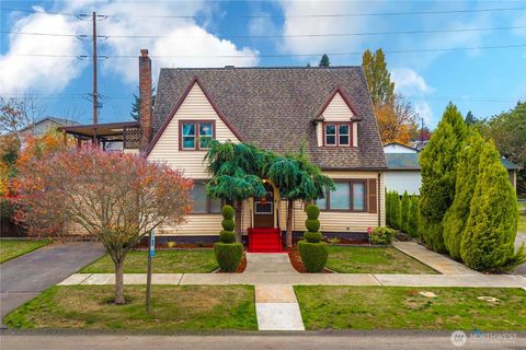Photo of 2542 S Cushman Avenue, Tacoma, WA 98405 (MLS # 2448752)