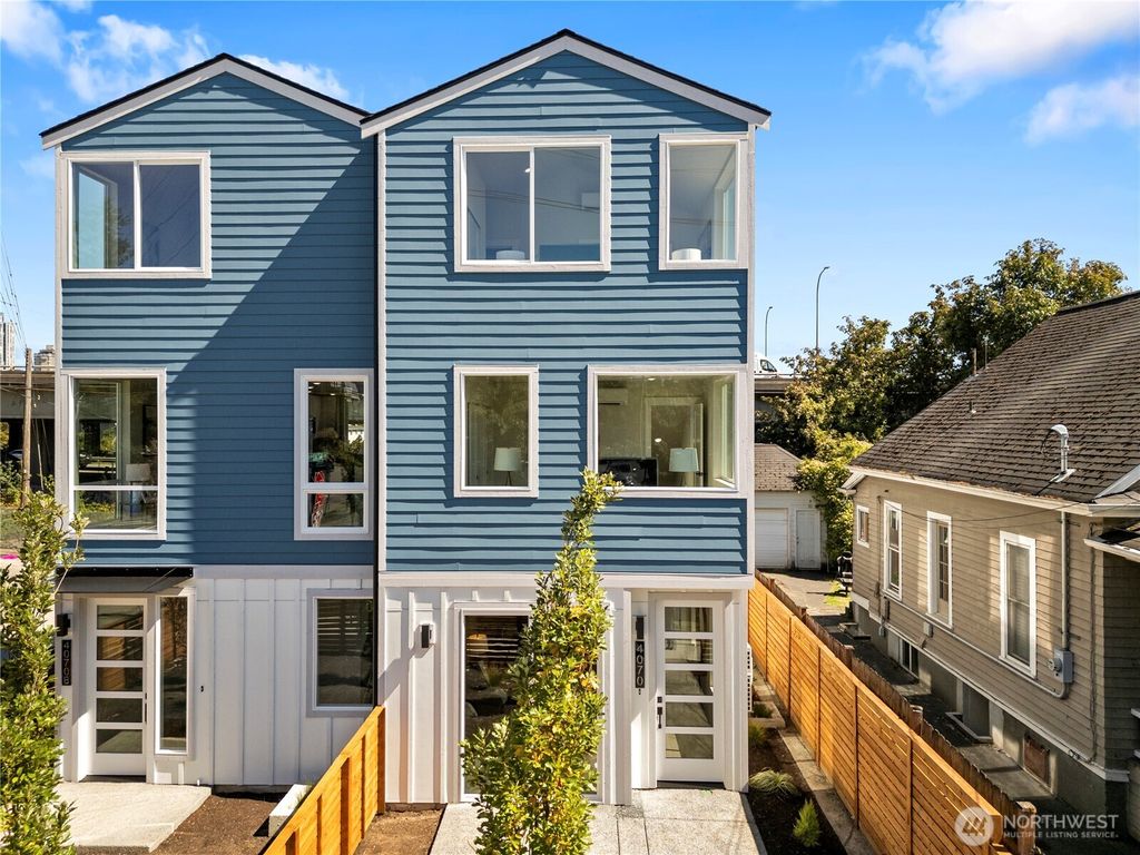Photo of 4070 5th Avenue NE, Seattle, WA 98105 (MLS # 2334844)