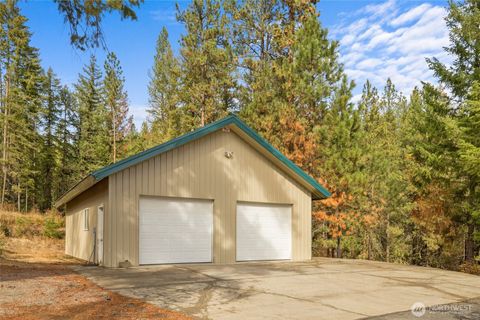 Photo of 4031 Red Bridge Road, Cle Elum, WA 98922 (MLS # 2447481)