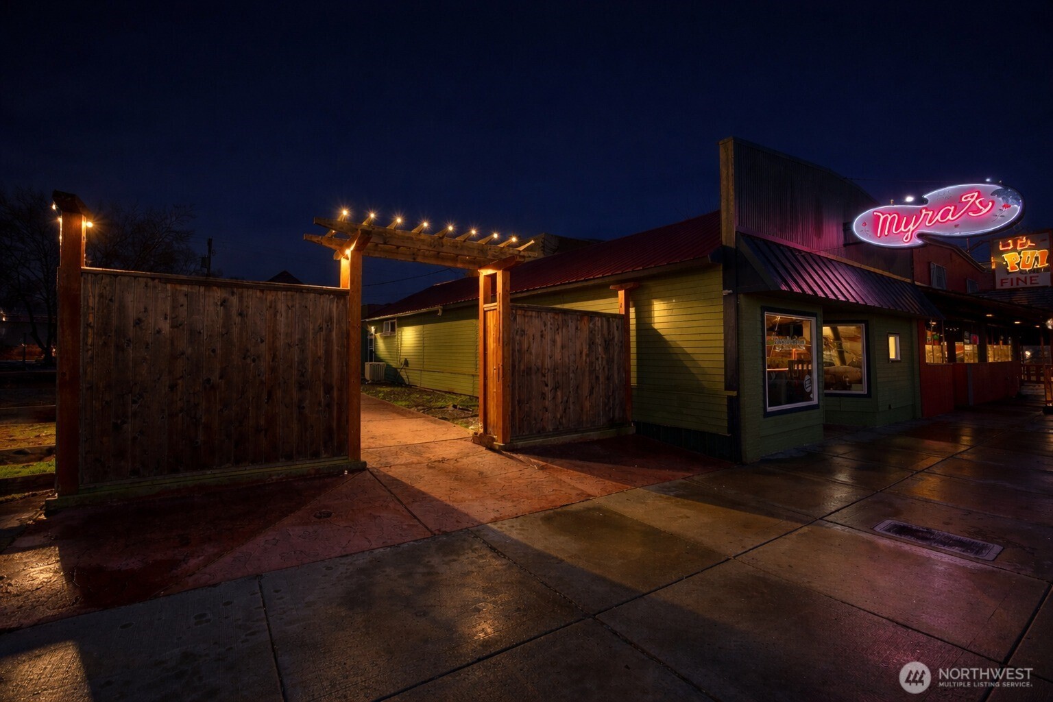 315 E Main Street