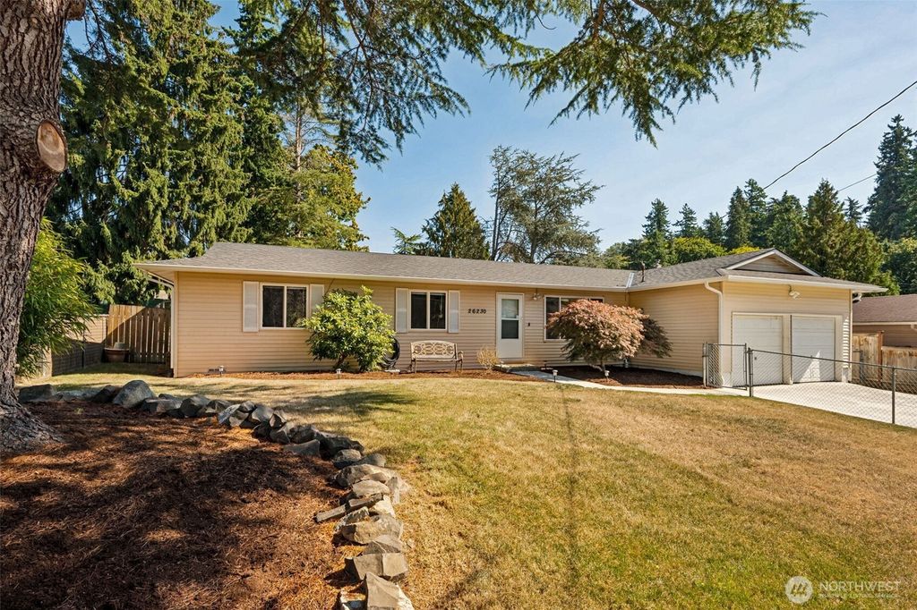 Photo of 26230 13th Place S, Des Moines, WA 98198 (MLS # 2436691)