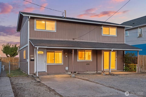 Photo of 2554 S J Street, Tacoma, WA 98405 (MLS # 2572417)