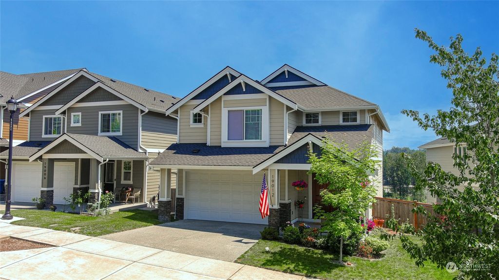 Photo of 19012 123rd Avenue SE, Renton, WA 98058 (MLS # 2131331)