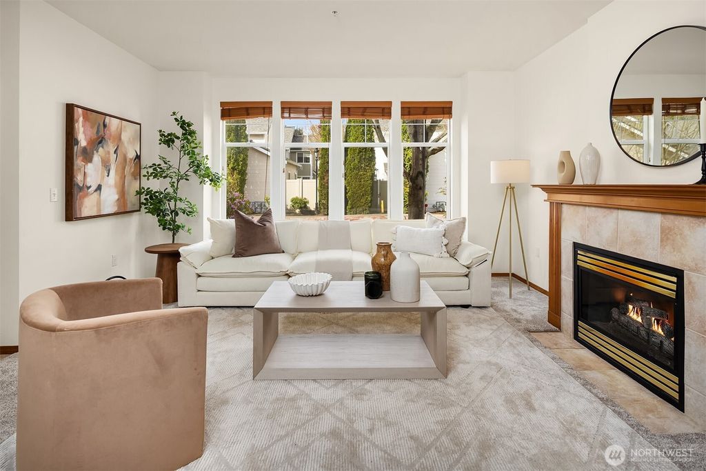 Photo of 22655 NE 5th Place #73, Sammamish, WA 98074 (MLS # 2353285)