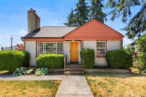 Photo of 3701 SW Henderson Street, Seattle, WA 98126 (MLS # 2549757)
