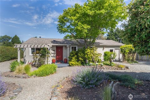 2514 Haines Street Port Townsend WA 98368