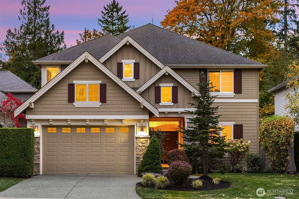 Photo of 27135 SE 13th Street, Sammamish, WA 98075 (MLS # 2472077)