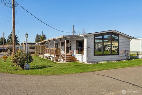 1313 Harrison Avenue Unit 221, Centralia, WA 98531 - MLS#: 2331252