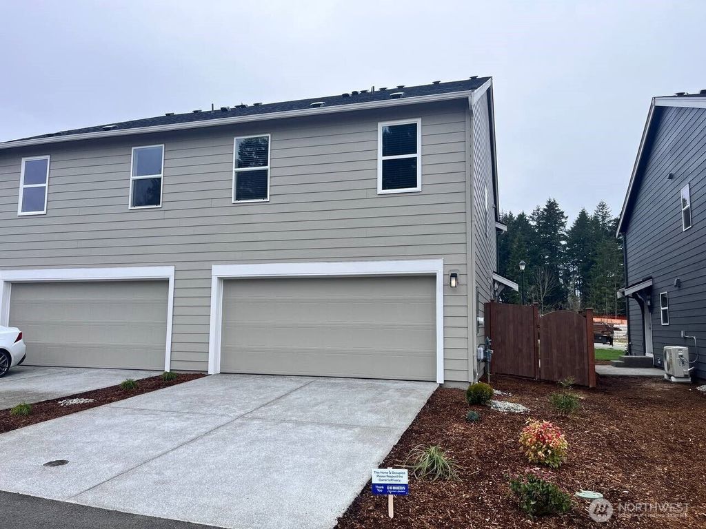 Photo of 2114 Trailside Drive NE, Olympia, WA 98506 (MLS # 2471391)
