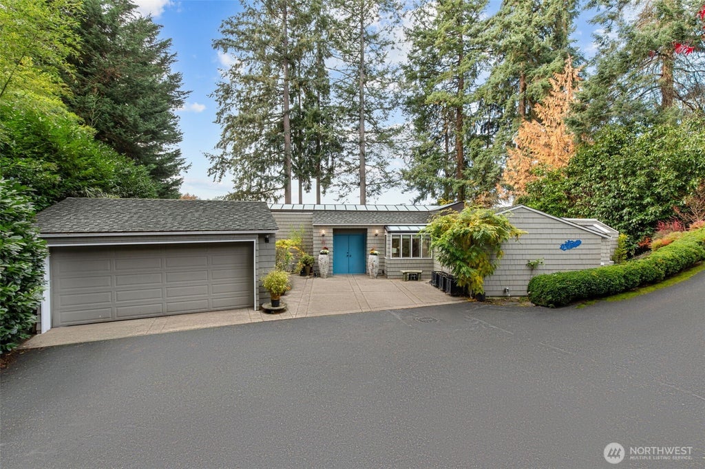 Photo of 22 Loch Lane SW, Lakewood, WA 98499 (MLS # 2548019)