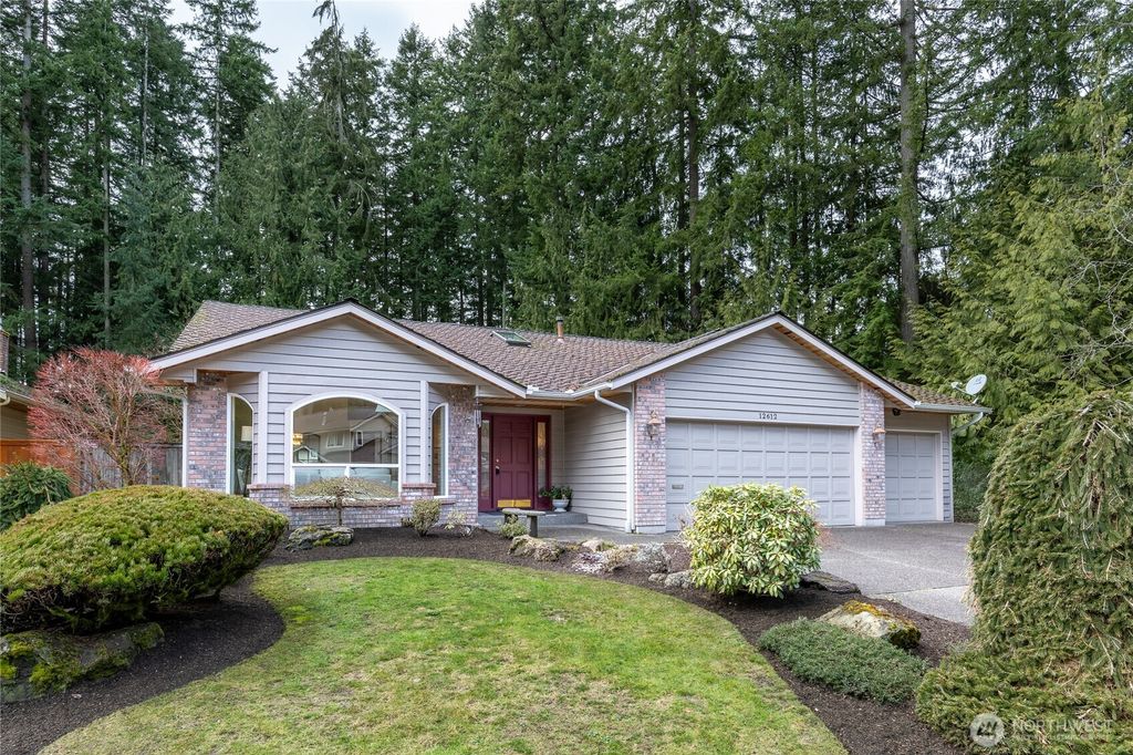 Photo of 12612 36th Avenue SE, Everett, WA 98208 (MLS # 2336545)